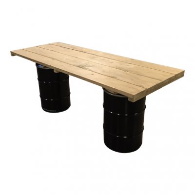 Tafel op olievaten