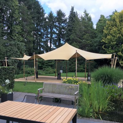 Stretchtent zwedend doek tent 6 bij 10 meter huren bos verhuur barneveld